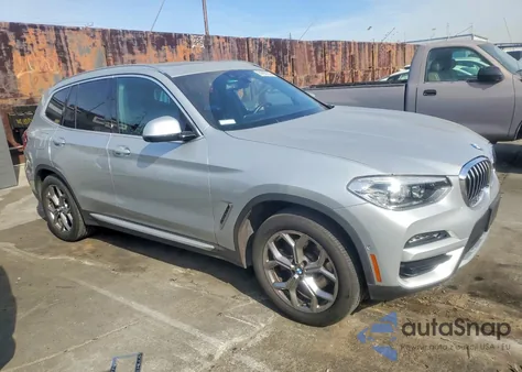 2021 BMW X3 Sdrive30I z USA, uszkodzony, nr VIN 5UXTY3C00M9E54965